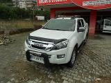 2013 D-MAX V-CROSS 4x4 OTOMATİK FULL 2014 TRAFİĞE ÇIKIŞLI